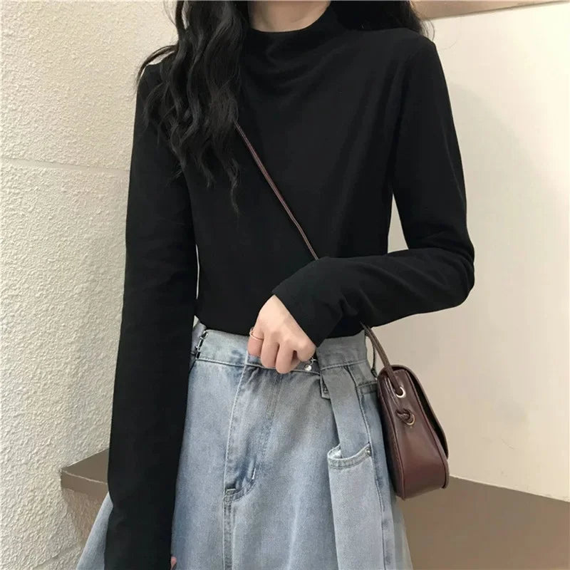 Women’s Long-Sleeved Slimming Half Turtleneck Top